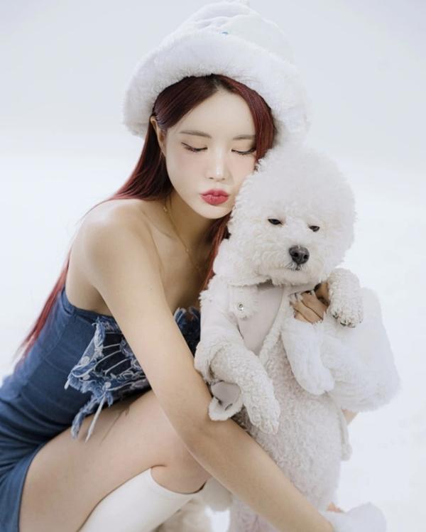 Nữ DJ bốc lửa lái ô tô tông chết người, bị tố nói dối để thoát tội-1