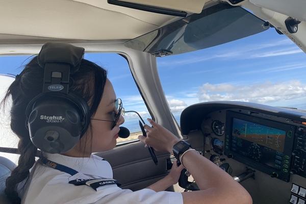 Chi phí học phi công có cao?-2