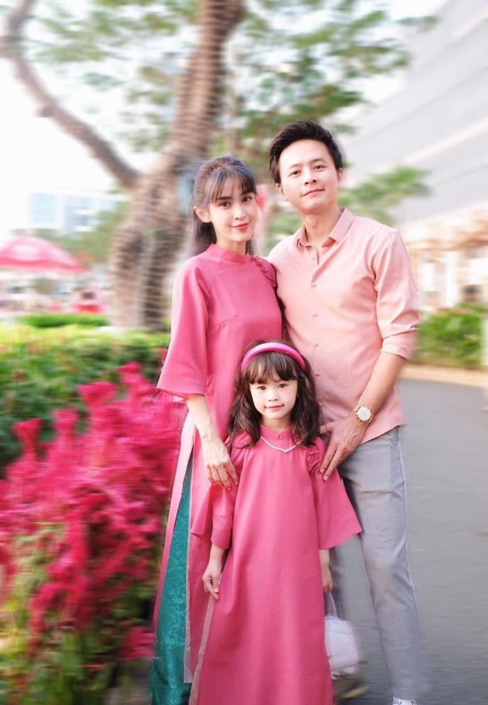 Tú Vi - Văn Anh: ‘Vợ chồng tôi chưa bao giờ ghen tuông, cãi vã’-3