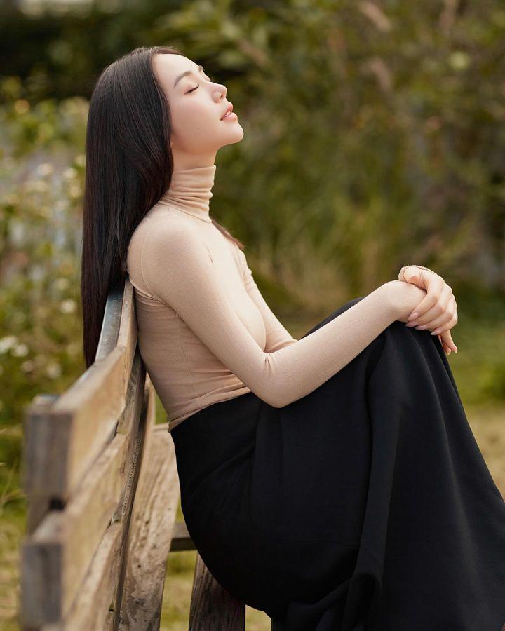 Quỳnh Kool xinh như búp bê, gần 30 tuổi vẫn thích diện style thiếu nữ-1
