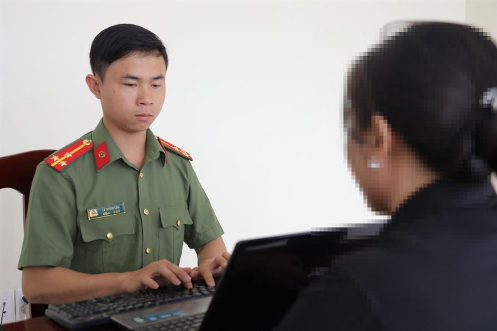 Lộ clip nóng qua mạng xã hội, nhiều người bị tống tiền-1