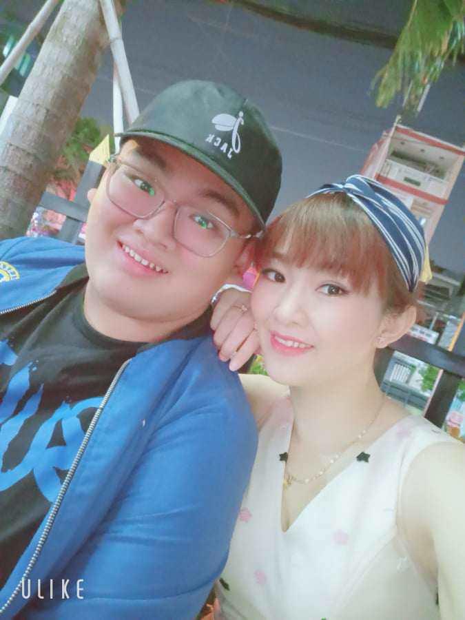 Danh hài Tấn Bo từng lao đao vì nợ nần, U50 làm bố của 4 con, nợ vợ một lễ cưới sau 20 năm chung sống-5