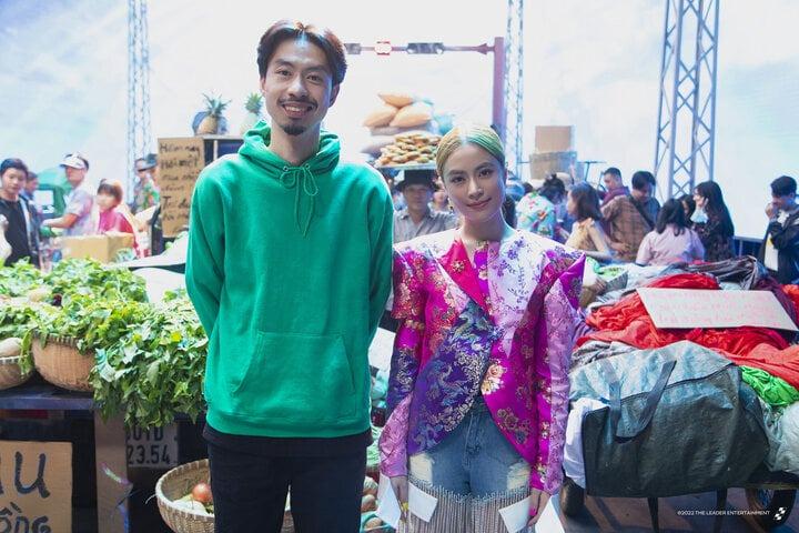 Hai nữ ca sĩ tuổi Rồng: Người hôn nhân viên mãn, người nghi yêu rapper nổi tiếng-4