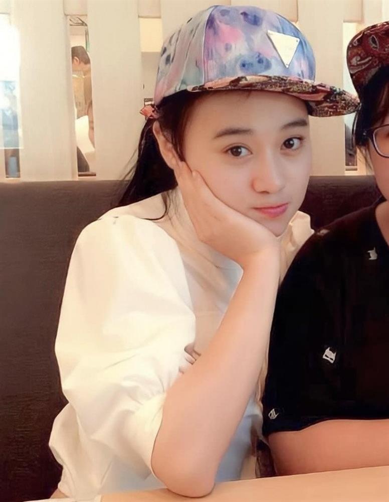 Nhan sắc thời chưa vướng bụi trần Phương Oanh, netizen chỉ biết gọi tình đầu quốc dân-5