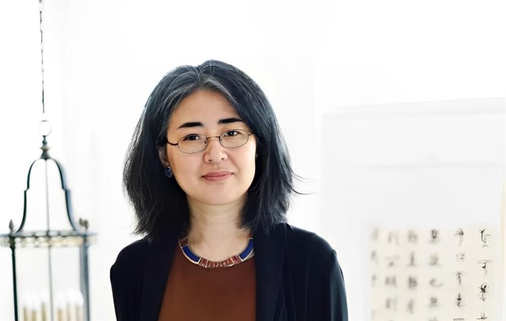 Mối tình thầy trò chênh 25 tuổi của nữ giáo sư Harvard và thầy hướng dẫn-1