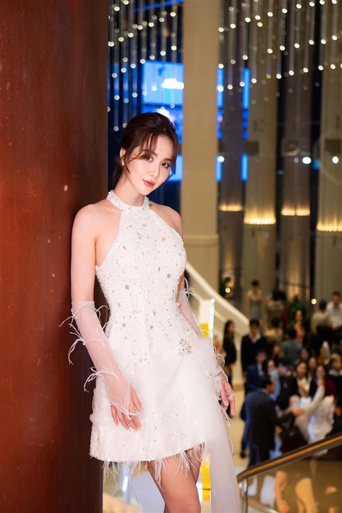 Huyền Lizzie nhảy dây 1000 cái, Tết chỉ cần làm 2 điều này để giữ mãi tuổi thanh xuân-3