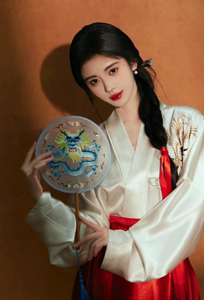 Đúng hôm nay, thứ Năm 15/2/2024, 3 con giáp số hưởng được Thần Tài soi đường chỉ lối, bùng nổ tài vận-2