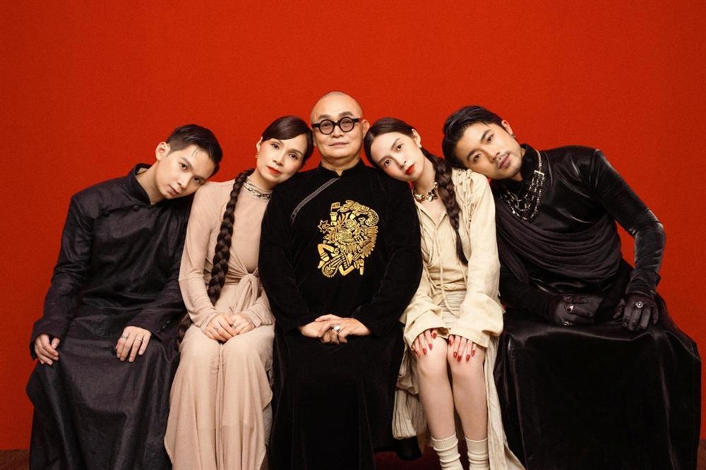 Là đại gia, thu nhập tốt, Xuân Hinh có đưa hết tiền cho vợ?-2