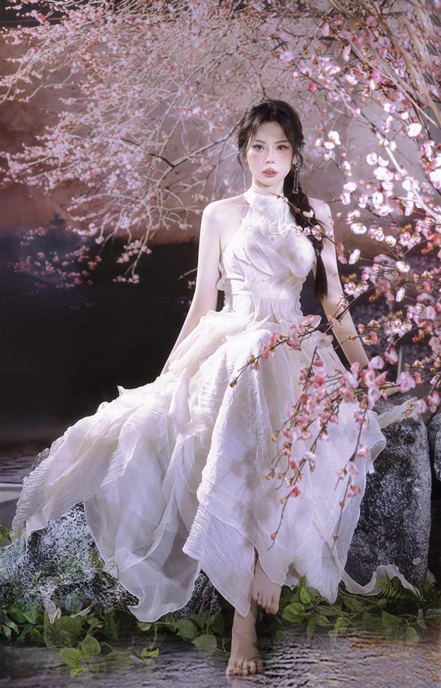 Con dâu tỷ phú Hoàng Kiều: Tôi vẫn được ba chồng lì xì Tết-3