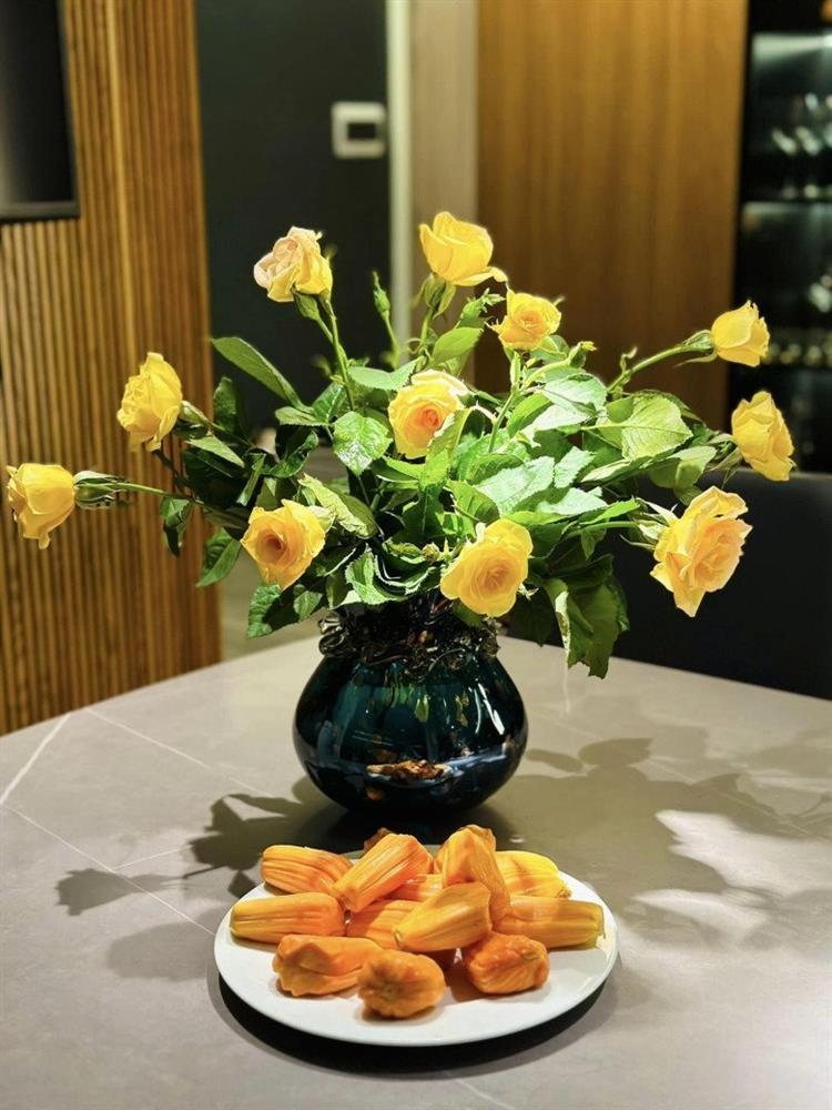 Ngắm trọn không gian nhà ngày Tết của thượng úy, BTV, diễn viên nữ chính Nhật Ký Vàng Anh Minh Hương-11