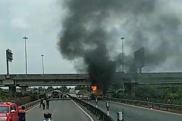 Ô tô con lao xuống vực sâu 20 mét ở Quảng Trị: Tài xế là giám đốc doanh nghiệp-3