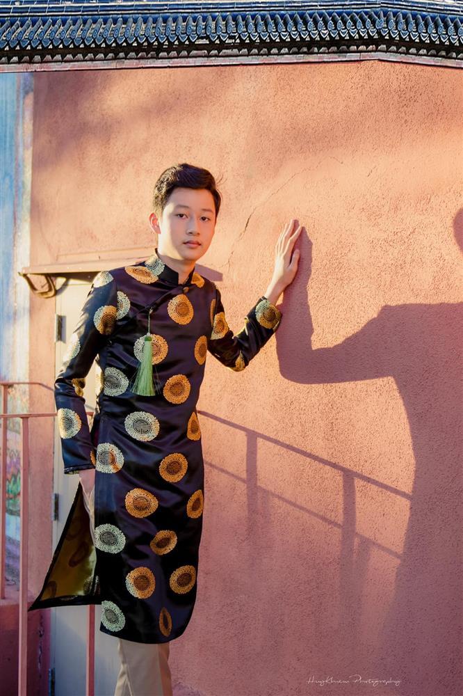 Con trai 16 tuổi cao 1,9 m của Jennifer Phạm và ca sĩ Quang Dũng-9