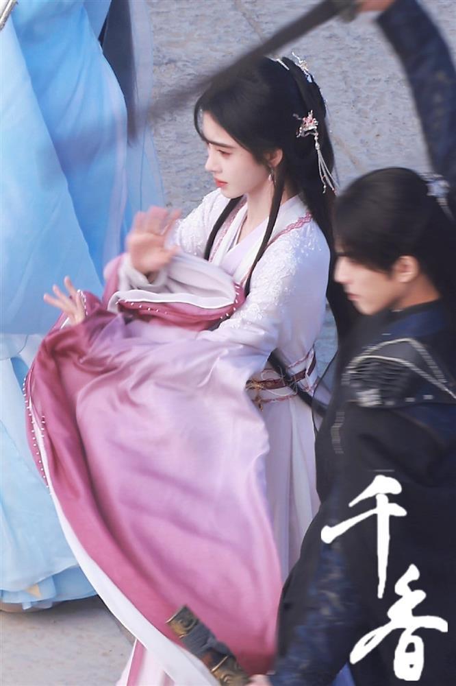 Cúc Tịnh Y hóa thần tiên tỷ tỷ, nhan sắc lung linh thế nào mà gây bão khắp cõi mạng?-5