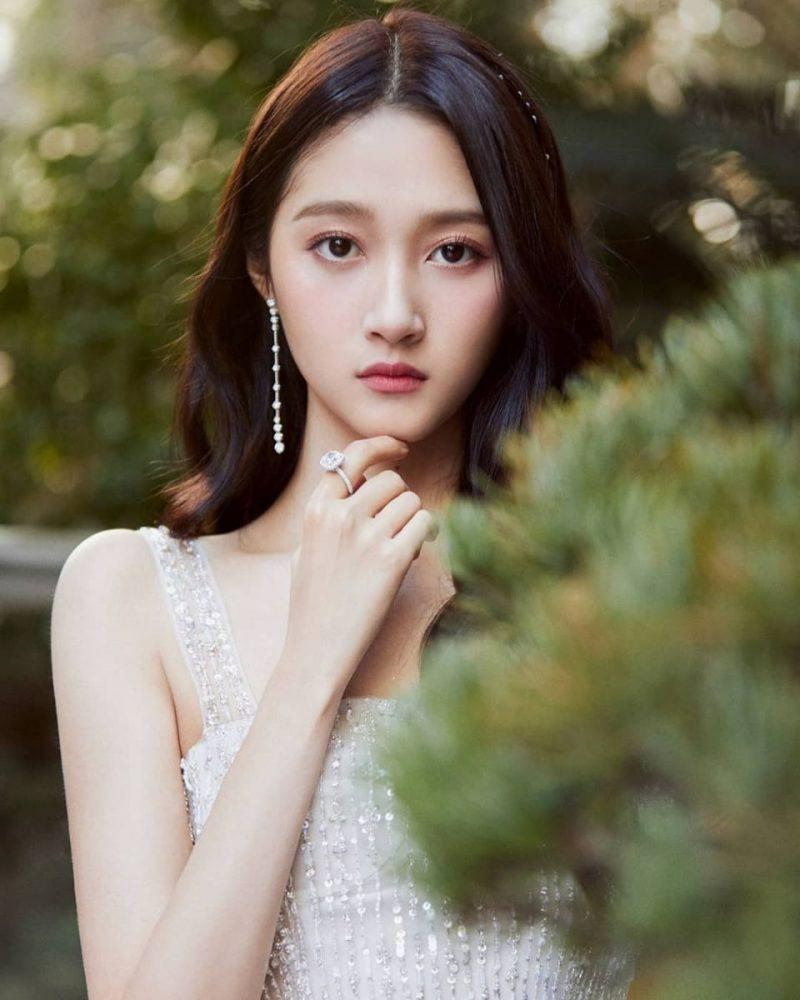 Rộ tin Lộc Hàm và Quan Hiểu Đồng chia tay thông qua chi tiết này từ phía nhà gái-4