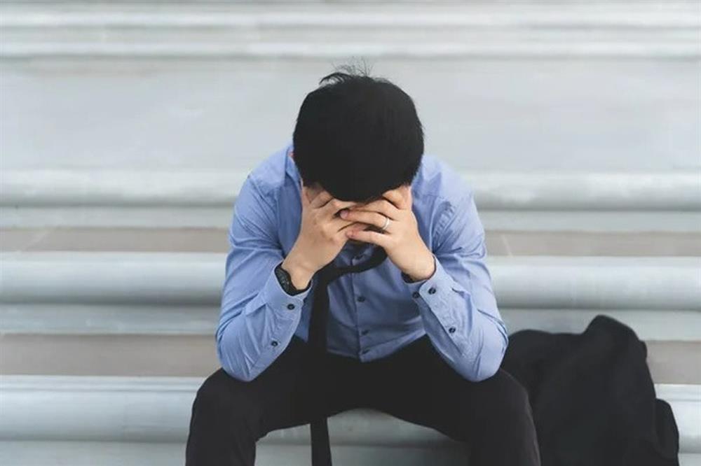 Bị vợ cũ tranh giành tài sản, tôi trở thành người sợ hãi tình yêu-1