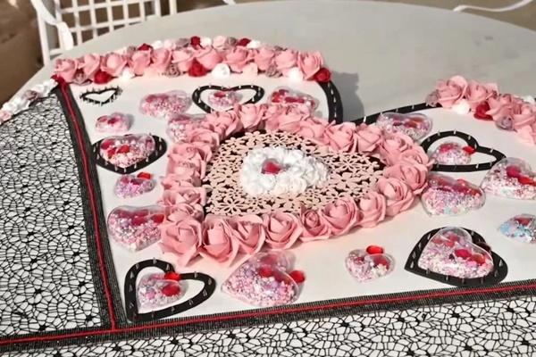 Ly hôn với vợ, chia tài sản, người cha đòi chia luôn tiền lì xì của con-3