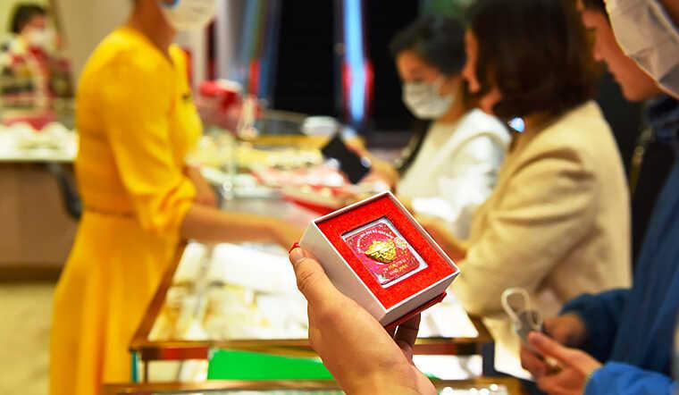 Vì sao nên mua vàng vào ngày vía Thần Tài?-2