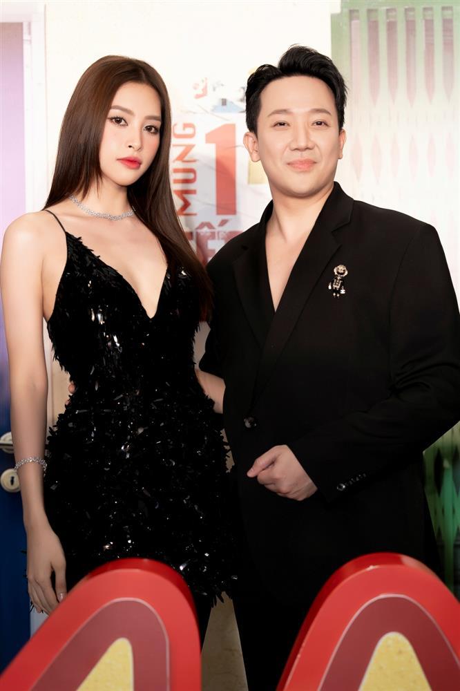 Hoa hậu Tiểu Vy gây bão dù chỉ xuất hiện cuối phim trăm tỷ của Trấn Thành-3