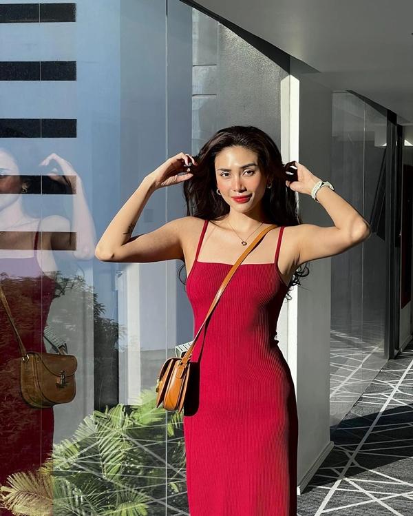 Phong cách gợi cảm, sang chảnh của dàn mỹ nhân tuổi Rồng-5