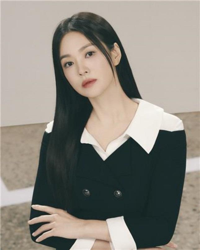 Song Hye Kyo đóng nữ tu-1