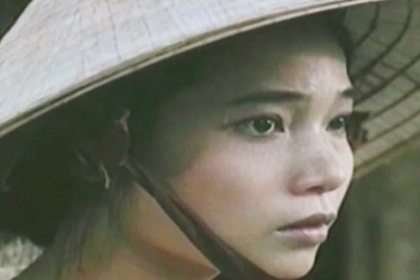 Hôn nhân đời thực của mỹ nhân Hà thành: NSƯT Lê Vi sống hạnh phúc bên chồng ngoại quốc-1