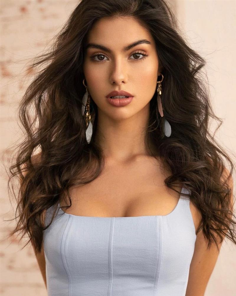 Học vấn khủng của ứng viên sáng giá thi Miss World 2023-3