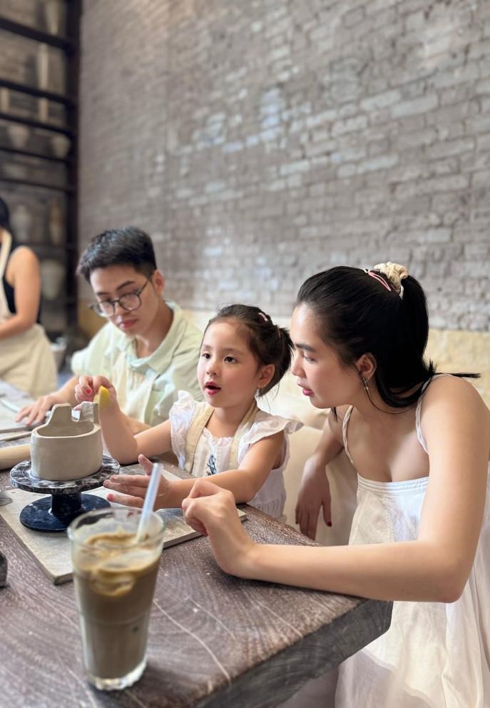 Ngọc Trinh bị mất ngủ, sum họp gia đình sau khi hưởng án treo-2