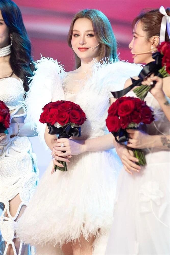 Huyền Baby nhảy gợi cảm với vũ công nam, ông xã đại gia phản ứng thế nào?-4