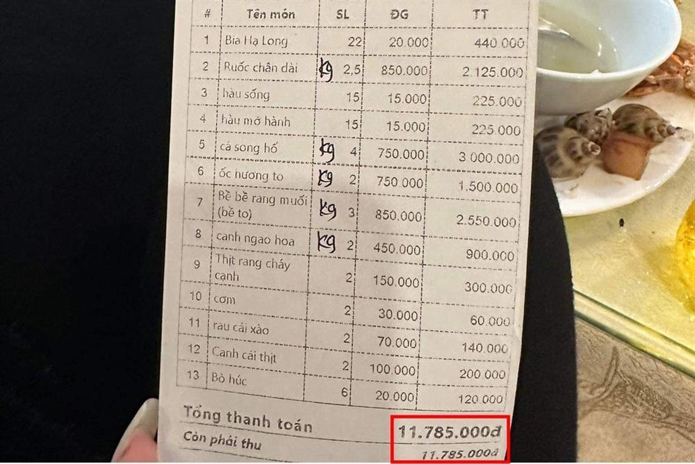 Vụ tố chặt chém 12 triệu đồng ăn hải sản: Vị khách trong đoàn lên tiếng-3