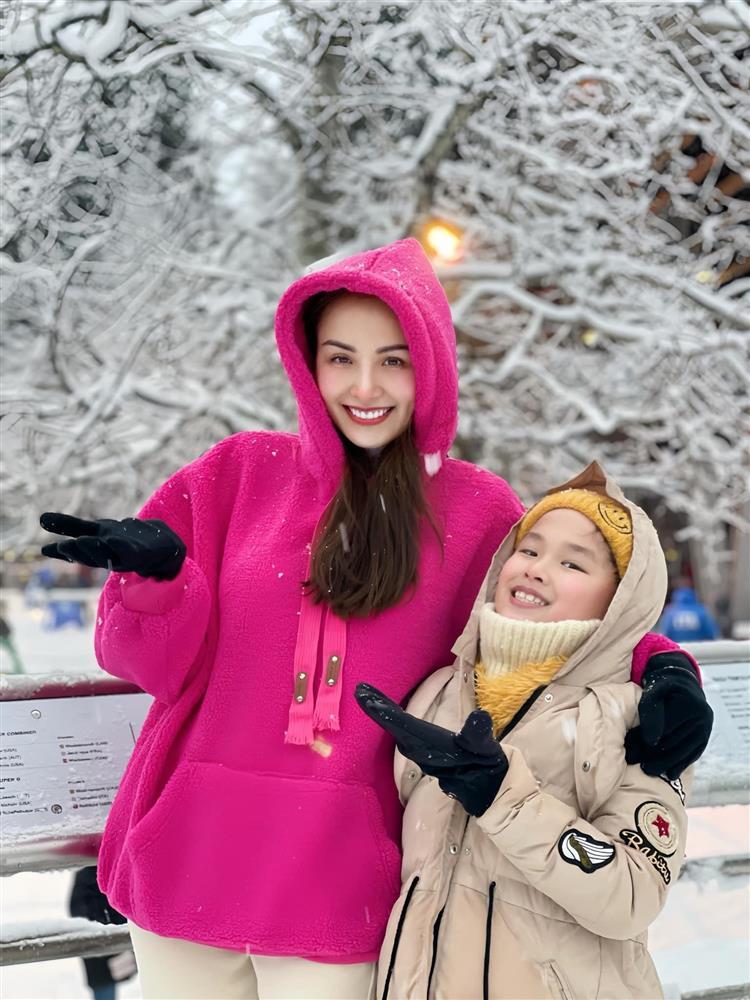 Hoa hậu Diễm Hương được chồng người Canada yêu chiều, nấu ăn ngon mỗi ngày-4