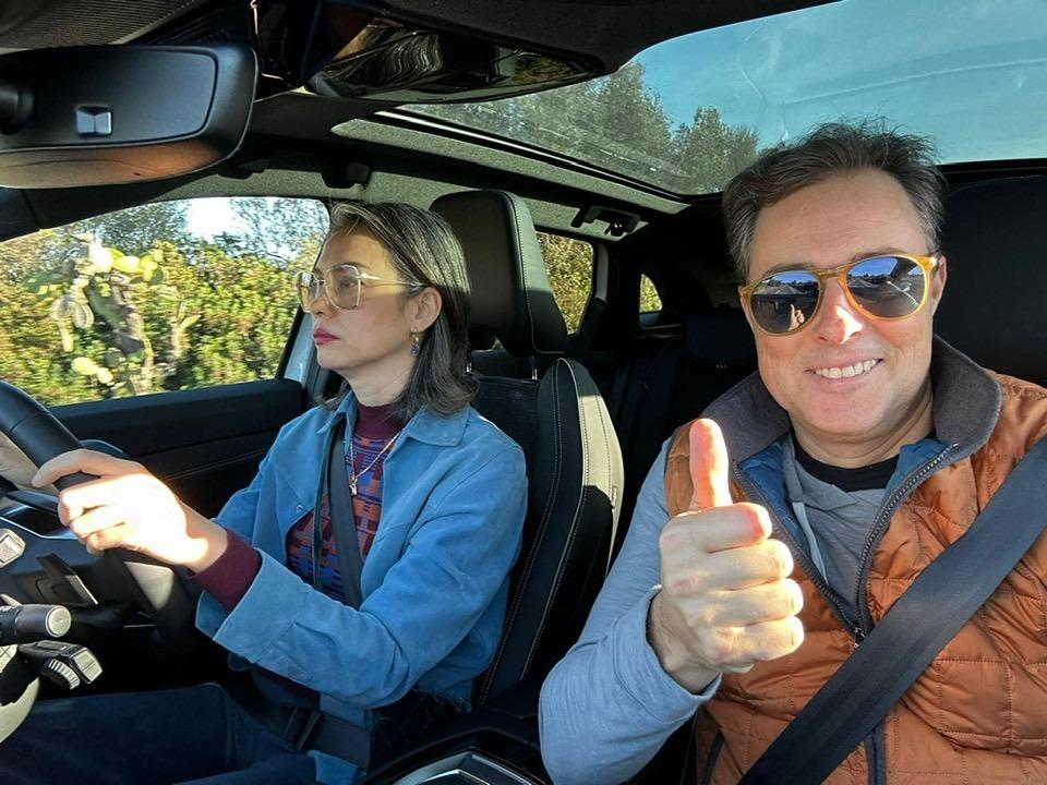 2 hoa hậu tuổi Rồng: Xinh đẹp, giàu có hạnh phúc bên chồng viên mãn-18