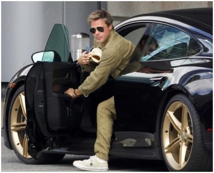 Brad Pitt's extremely luxurious life before living in the same house with his young lover - 3