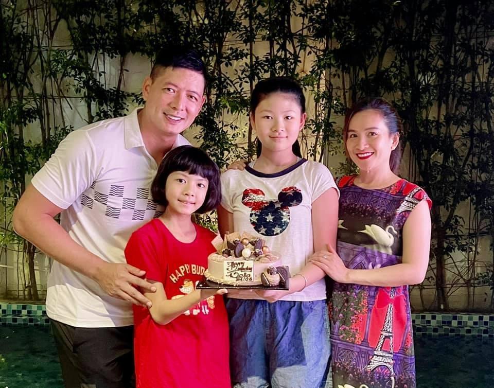 Loạt gia đình sao Việt đón một bề con gái: Vân Trang niềm vui nhân 3, các cô chiêu ai cũng xinh đẹp - tài năng-10