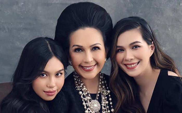 Loạt gia đình sao Việt đón một bề con gái: Vân Trang niềm vui nhân 3, các cô chiêu ai cũng xinh đẹp - tài năng-16