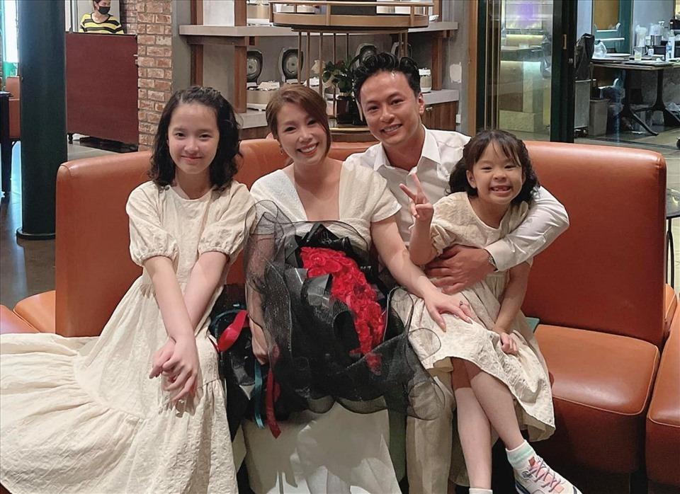 Loạt gia đình sao Việt đón một bề con gái: Vân Trang niềm vui nhân 3, các cô chiêu ai cũng xinh đẹp - tài năng-21