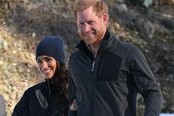 Hoàng gia Anh không đăng lời chúc mừng sinh nhật con trai của Harry - Meghan-3