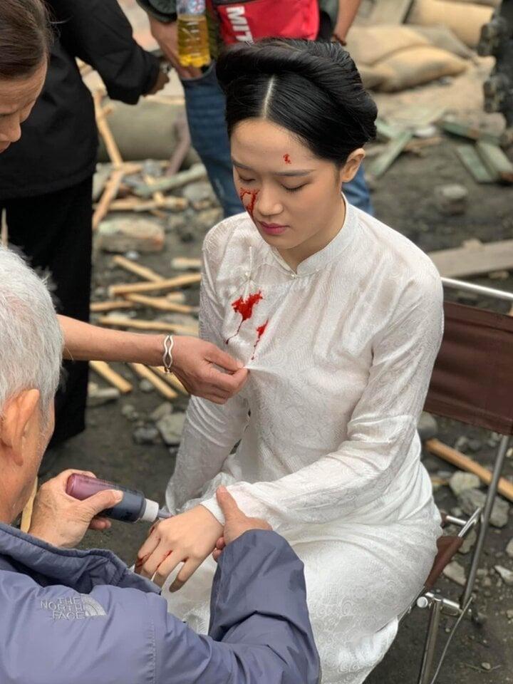 Nữ chính xinh đẹp của phim Đào, phở và piano đang gây sốt là ai?-2