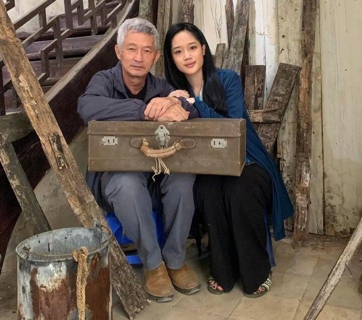 Nữ chính xinh đẹp của phim Đào, phở và piano đang gây sốt là ai?-3