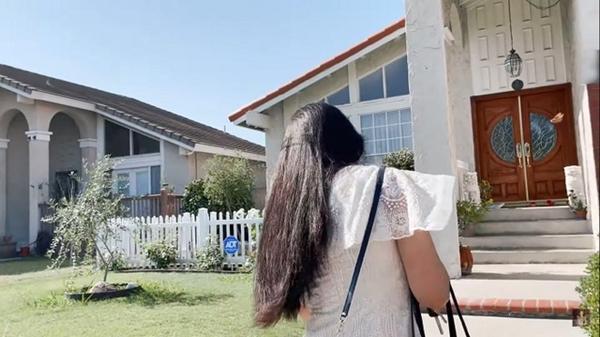 Phú bà phim Mai - Hồng Đào hiện đang sống thế nào tại Mỹ?-2