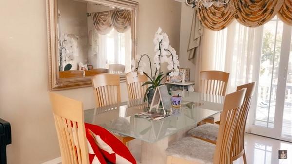 Phú bà phim Mai - Hồng Đào hiện đang sống thế nào tại Mỹ?-28