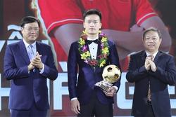 Nguyễn Hoàng Đức giành danh hiệu Quả bóng Vàng Việt Nam 2023