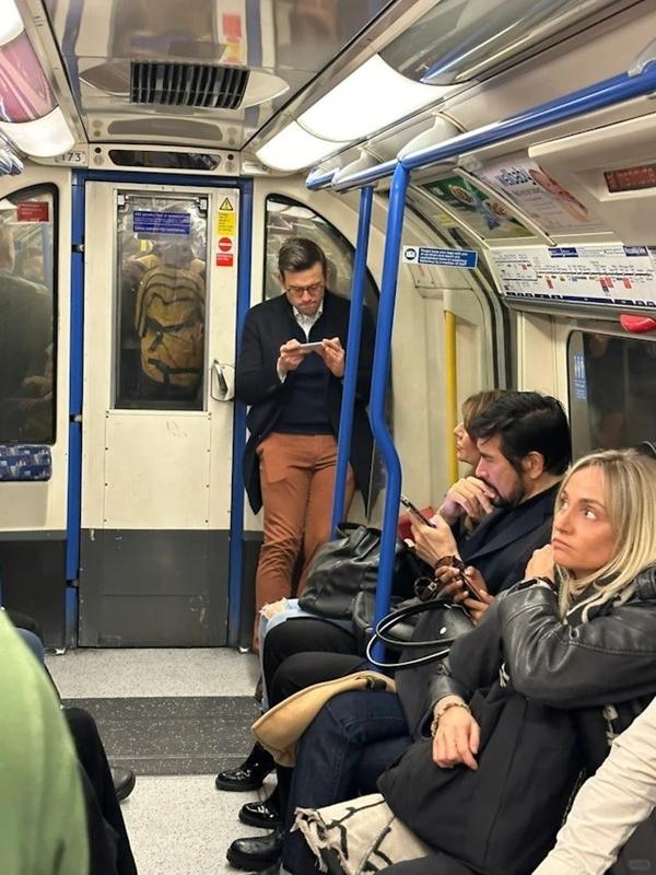 Trụ Vương quyến rũ nhất màn ảnh ngoài đời-1