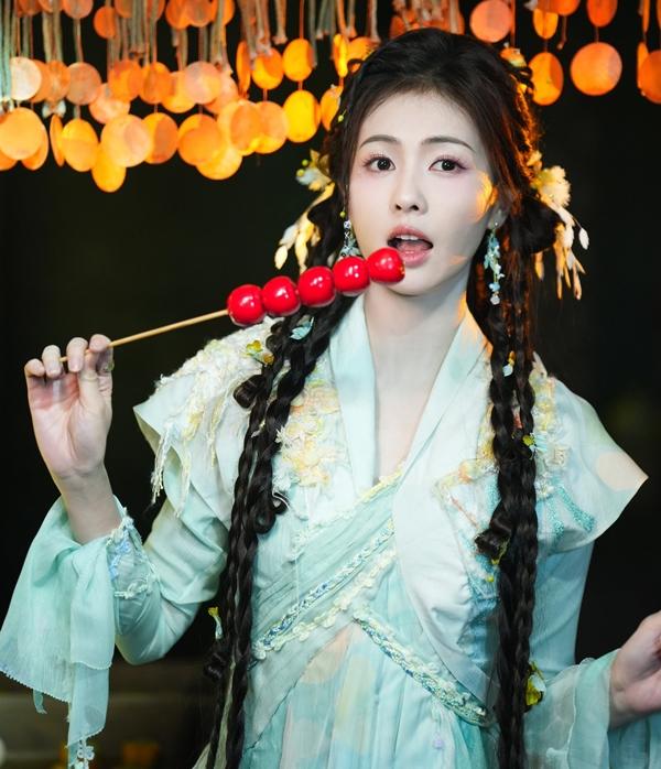 Bạch Lộc được khen đẹp như tiên nữ-4