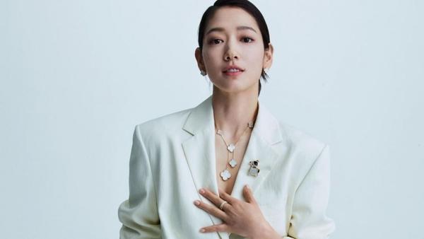 Bên trong khối tài sản khổng lồ của sao phim Doctor Slump Park Shin Hye-1