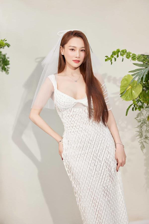 Nhã Phương sau sinh vài tháng vẫn có cơ bụng số 11, đây là bí quyết chị em cần học-3