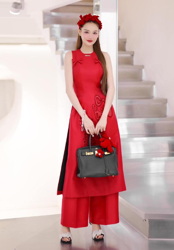 Nhã Phương sau sinh vài tháng vẫn có cơ bụng số 11, đây là bí quyết chị em cần học-6