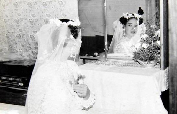 Hôn nhân đời thực của mỹ nhân Hà thành xưa: NSƯT Chiều Xuân tuổi hưu viên mãn bên chồng nhạc sĩ tài hoa-3