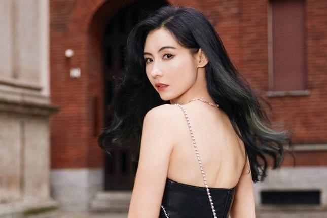 Trương Bá Chi giữ 1 thái độ khi bị hỏi chuyện chồng cũ Tạ Đình Phong tái hợp tình cũ, ai cũng nể phục-5