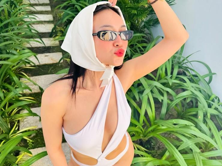 Top body hot nhất đầu năm 2024: Huyền My, Hải Băng dẫn đầu với thắt eo cổ chai bé xíu-6