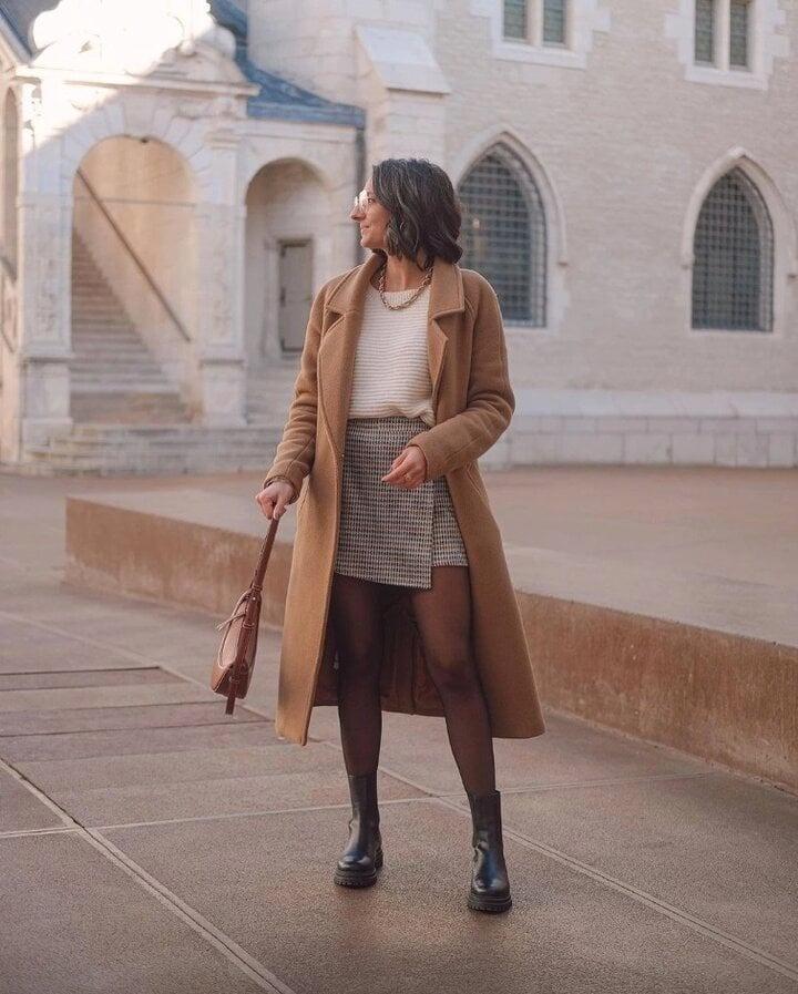 Làm thế nào để diện áo khoác mà không bị già và cũ kỹ?-3